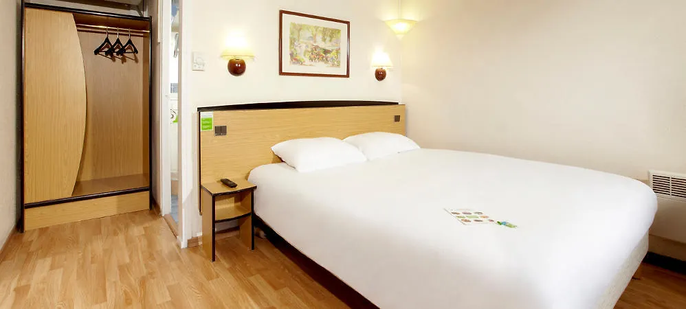 Hôtel Restaurant Campanile Roissy - Saint Witz Hotel Saint-Witz