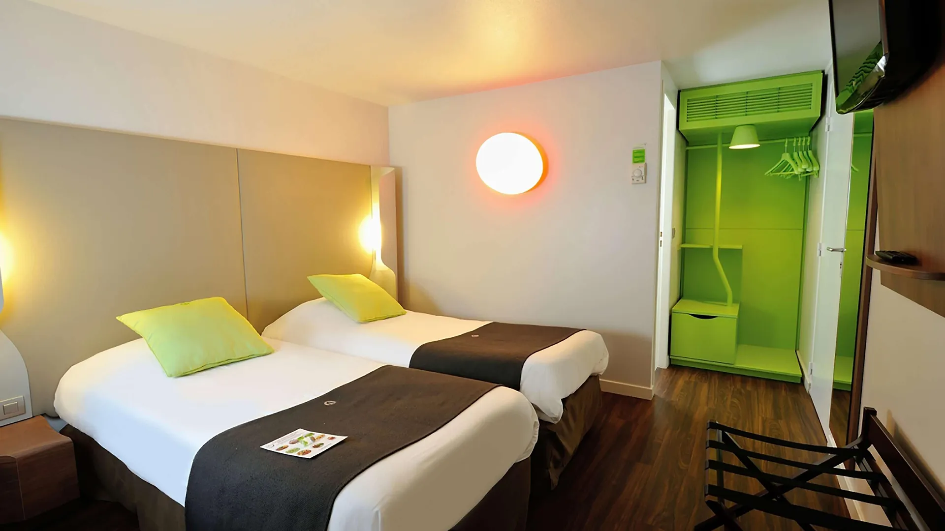 Hôtel Restaurant Campanile Roissy - Saint Witz Saint-Witz