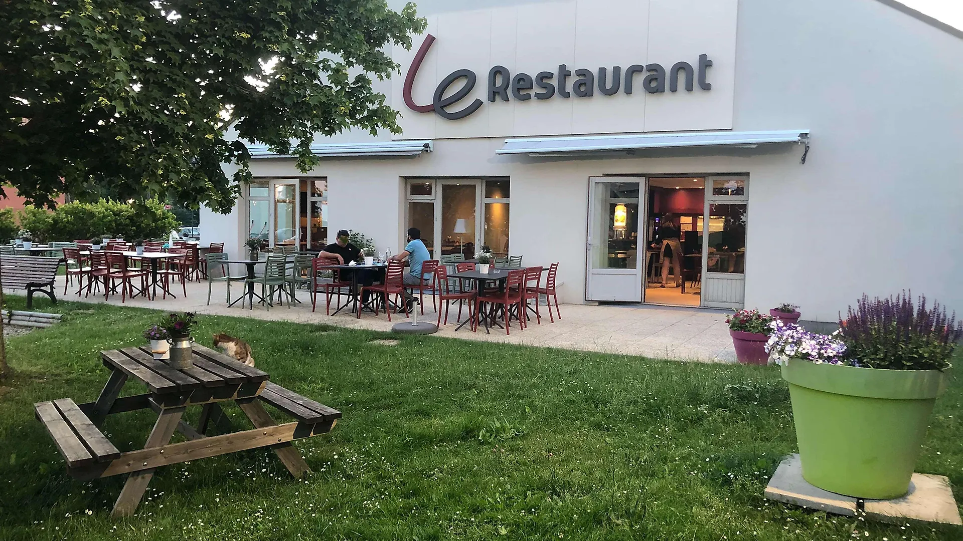 Hôtel Restaurant Campanile Roissy - Saint Witz Hotel Saint-Witz