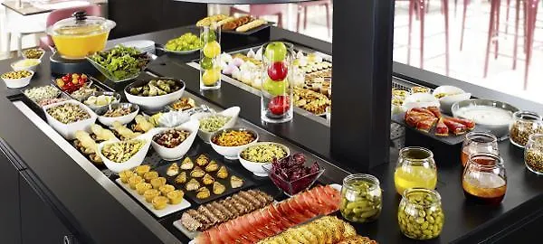 Hôtel Restaurant Campanile Roissy - Saint Witz France
