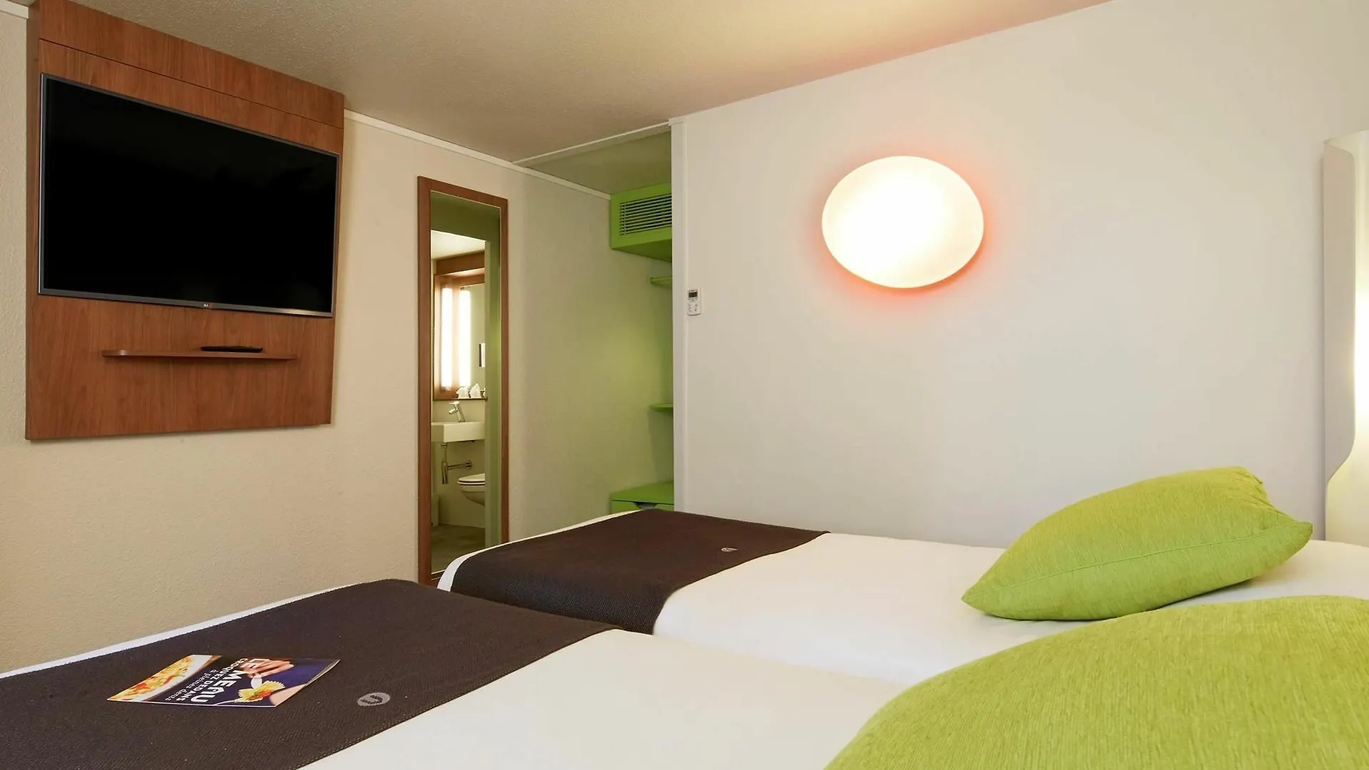 Hôtel Restaurant Campanile Roissy - Saint Witz Saint-Witz